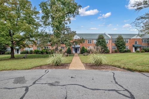 apt-22-1112 Clifton Ln, Nashville, TN, 37204-3242 | Card Image