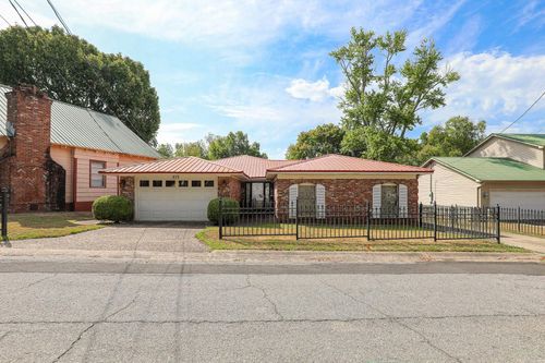 412 &amp; 404 White St, Benton, AR, 72015 | Card Image