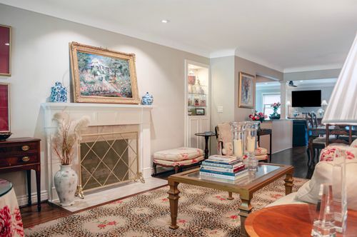 1031 Anita Ave, Grosse Pointe Woods, MI, 48236-1477 | Card Image