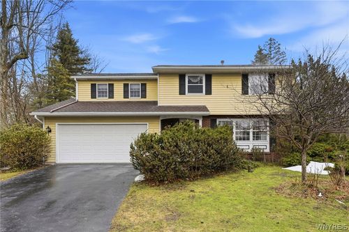 843 Robin Rd, Amherst, NY, 14228-1040 | Card Image