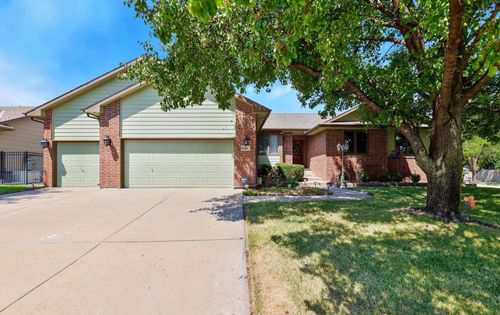 941 N Firefly St, Wichita, KS, 67235-9100 | Card Image