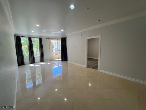 205-270 E Flamingo Rd, Las Vegas, NV, 89169-0321 | Card Image