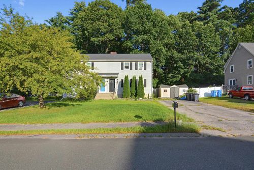r-27 Tiger Tail Cir, Derry, NH, 03038-4349 | Card Image