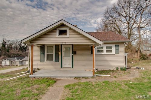 1000 Willard Ave, Alton, IL, 62002-2972 | Card Image