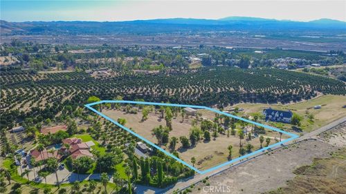 32265 Sapphire Ave, Mentone, CA, 92359 | Card Image