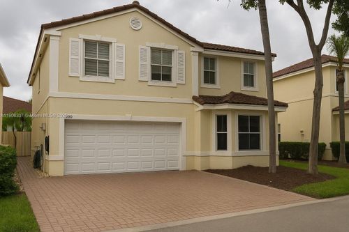 1130 Oysterwood St, Hollywood, FL, 33019-4846 | Card Image