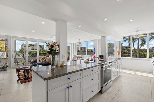 apt-306-3589 S Ocean Blvd, Palm Beach, FL, 33480-5736 | Card Image