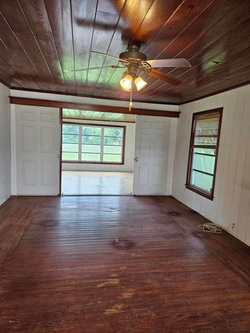 2304 Hartman Rd, Fort Pierce, FL, 34981-5406 | Card Image