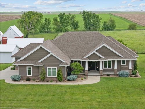 1443 69th St, Keystone, IA, 52249-9506 | Card Image