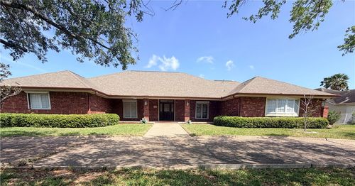 5718 Oso Pkwy, Corpus Christi, TX, 78414-6035 | Card Image