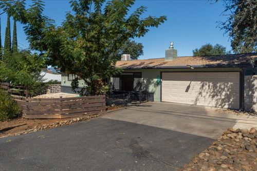 558 Amador Ave, Angels Camp, CA, 95222-9394 | Card Image