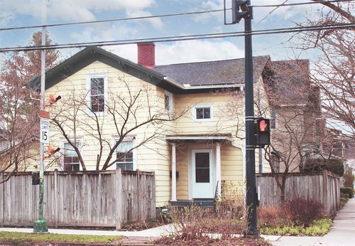 329 W Buffalo St, Ithaca, NY, 14850-4123 | Card Image