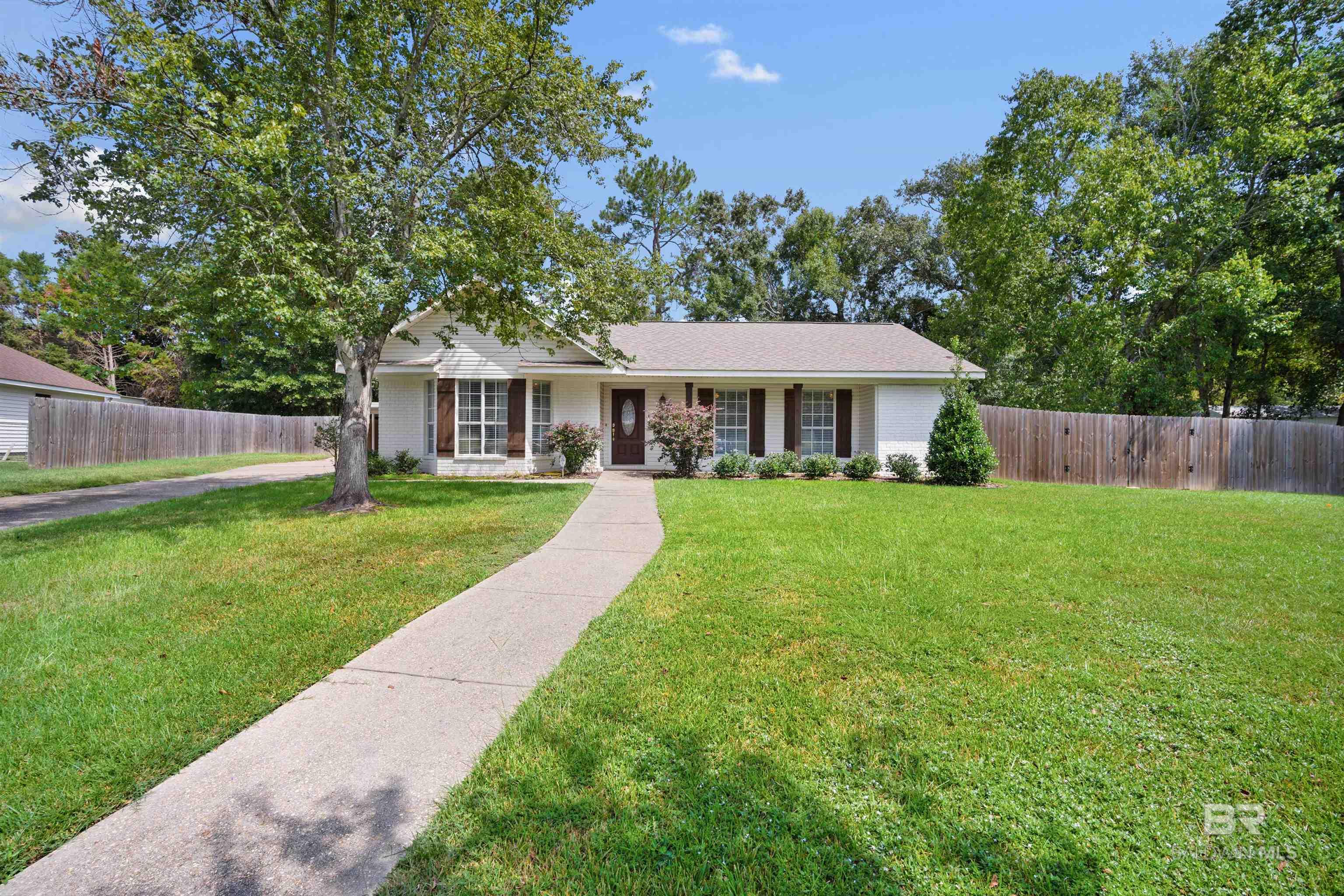 Lapaz Ave, Saraland, AL 36571