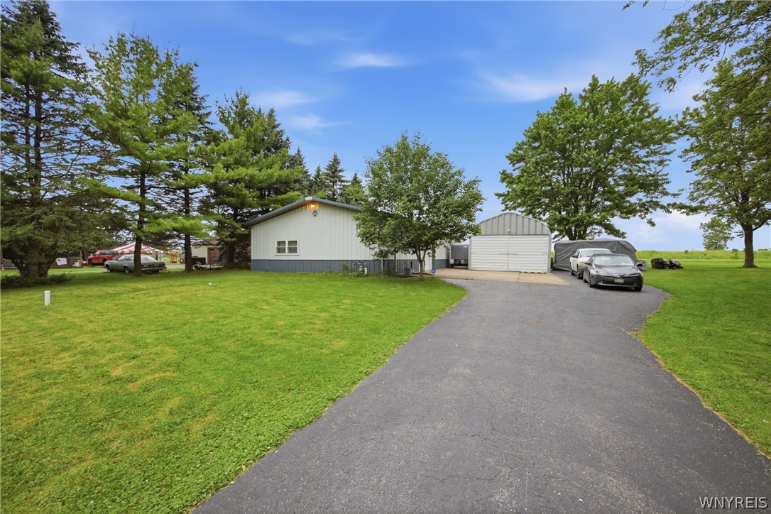 Commercial Sale in Lancaster 2