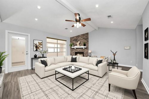 9915 Forest Hollow Dr, Baytown, TX, 77521-5027 | Card Image