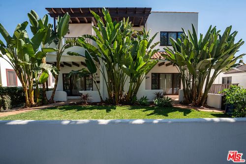 1210 N Poinsettia Drive, Los Angeles, CA, 90046 | Card Image