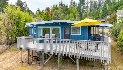 11415 Larson Rd, Anderson Island, WA, 98303-9793 | Card Image