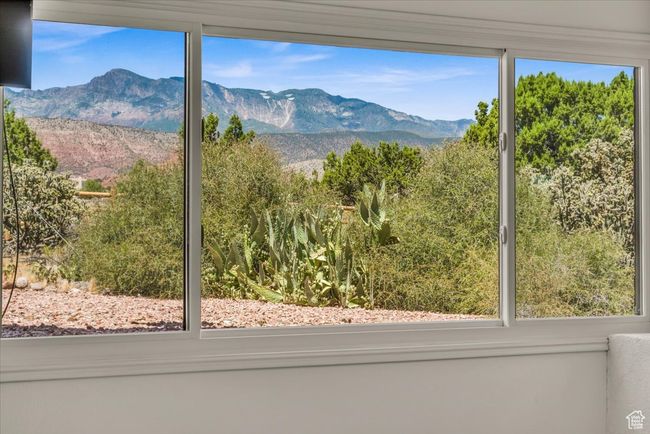 985 N Wonder Ln, House other with 4 bedrooms, 4 bathrooms and 4 parking in Leeds UT | Image 36