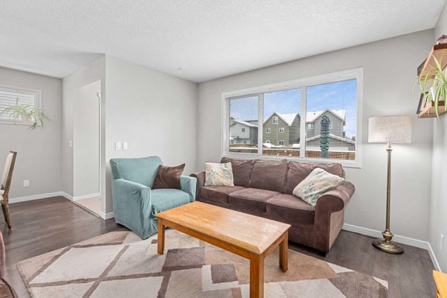 16 Copperpond Parade Se, Home with 3 bedrooms, 2 bathrooms and 2 parking in Calgary AB | Image 7