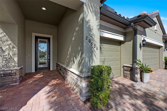 20506 Black Tree Ln, House other with 3 bedrooms, 3 bathrooms and null parking in ESTERO FL | Image 4