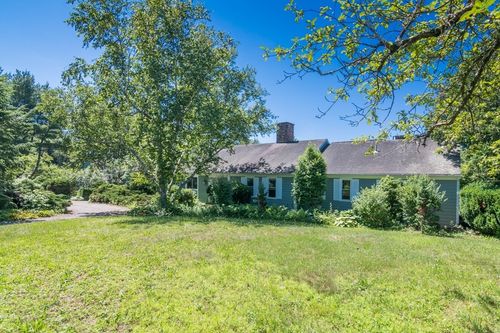 53 Iduna Ln, Amherst, MA, 01002-3403 | Card Image