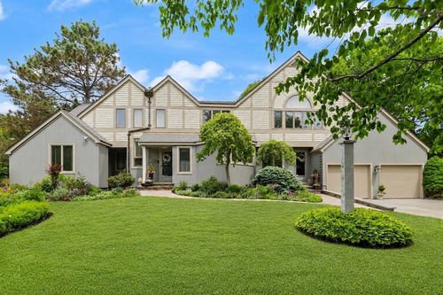 9 Perkins Lane, Lynnfield, MA, 01940 | Card Image