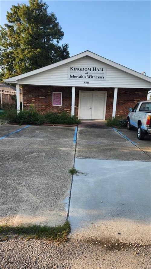 4211 Downs St, Metairie, LA, 70001-4714 | Card Image