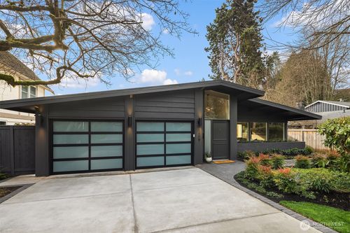 5409 Ne 54th Street, Seattle, WA, 98105 | Card Image