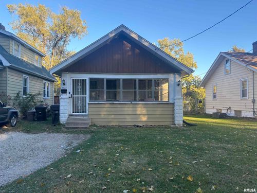 2222 N Ellis St, Peoria, IL, 61604-3463 | Card Image