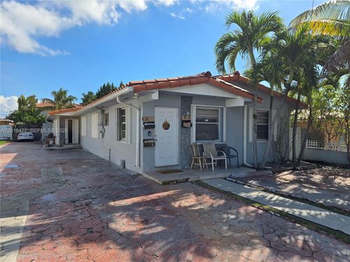 4-2957 Sw 36th Ct, Miami, FL, 33133-3413 | Card Image
