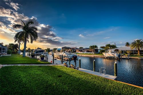 2060 Via Seville, PUNTA GORDA, FL, 33950-6450 | Card Image