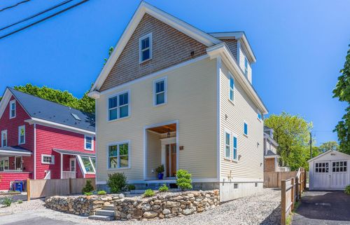 57 Sherburne Ave, Portsmouth, NH, 03801-4434 | Card Image
