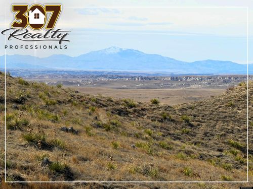 137, 112, 113 Tollefson Trail, Fort Laramie, WY, 82212 | Card Image