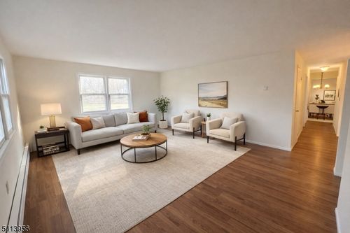 apt-50-680 State Route 15 S, Lake Hopatcong, NJ, 07849-2045 | Card Image