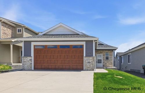 7615 Three Hearts Trl, Cheyenne, WY, 82001-6260 | Card Image