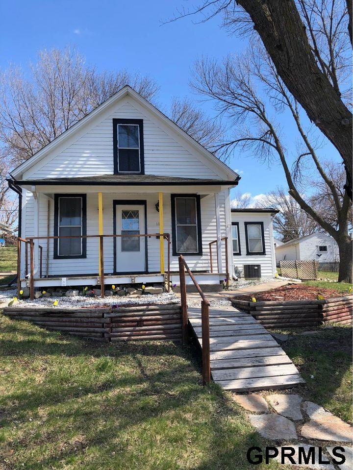 Molley St, Bennington, NE 68007