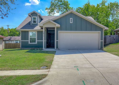 1411 Hemphill St, Greenville, TX, 75401-4808 | Card Image