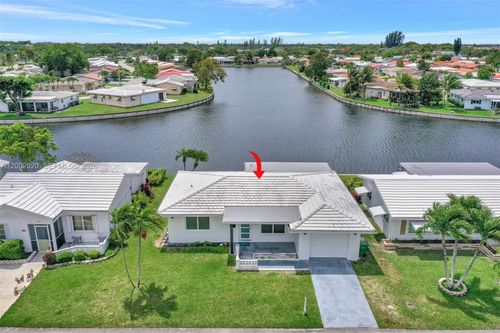 8502 Nw 59th St, Tamarac, FL, 33321-4236 | Card Image