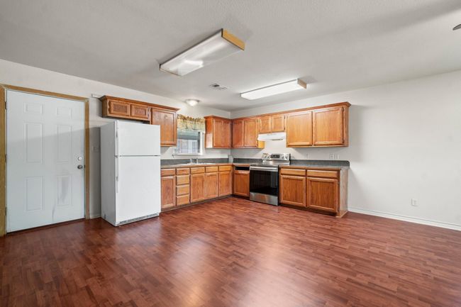 185 Rustic Way, House other with 3 bedrooms, 2 bathrooms and null parking in Livingston TX | Image 11