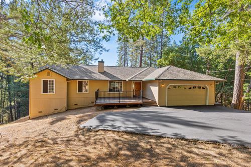 22775 Pine Lake Dr, Colfax, CA, 95713-9229 | Card Image