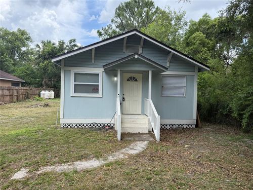16320 3rd St, Umatilla, FL, 32784-8316 | Card Image