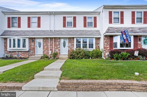 921 Greenhouse Dr, SECANE, PA, 19018-3435 | Card Image