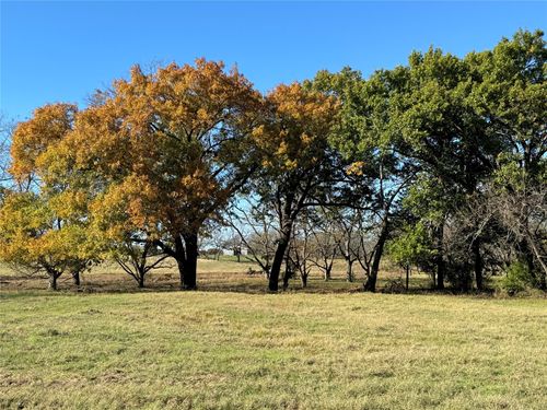 651 Gilbreath Rd, Sadler, TX, 76264-3528 | Card Image