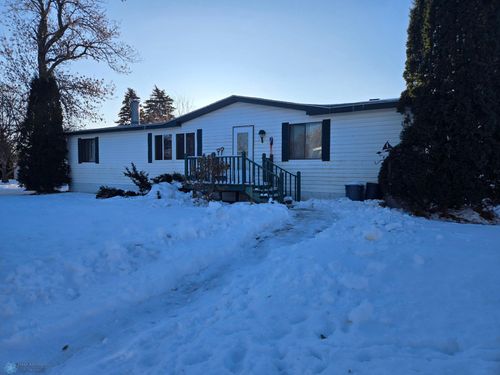 131 3rd Ave, Saint Thomas, ND, 58276-4021 | Card Image