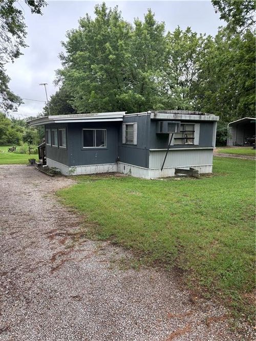 18478 Lake Mckinley Road, Parsons, KS, 67357 | Card Image