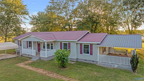 1582 County Road 508, Fort Payne, AL, 35968-4916 | Card Image