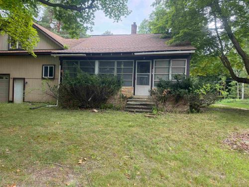 714 N Sashabaw Drive, Ortonville Village, MI, 48462 | Card Image
