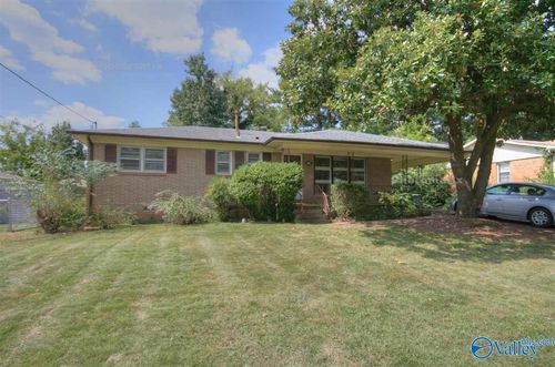 603 Austin Dr Nw, Huntsville, AL, 35805-2552 | Card Image