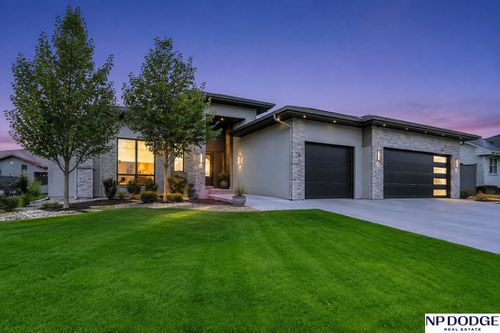 21060 Joseph St, Elkhorn, NE, 68022-3480 | Card Image