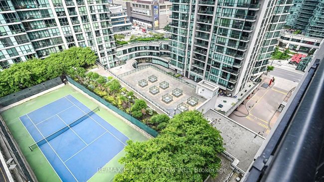 1305 - 18 Harbour St, Condo with 2 bedrooms, 2 bathrooms and 1 parking in Toronto ON | Image 26